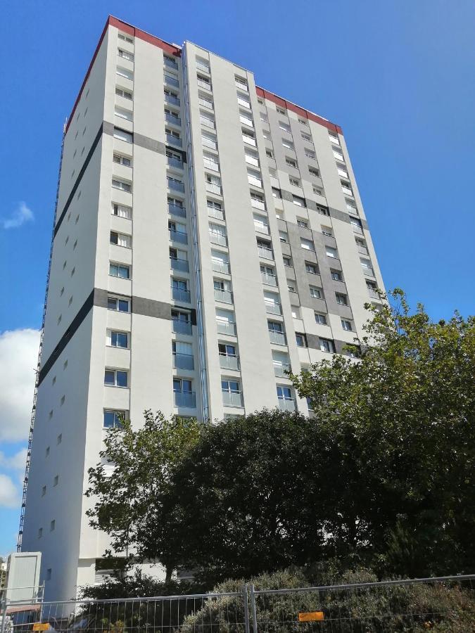 Appartement T5 Avec 4 Lits Doubles เบรสต์ ภายนอก รูปภาพ
